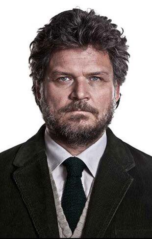 映画 パピヨンの出演者俳優キャスト一覧と役どころ ドガ役を演じたラミマレックは配役ミス Media City